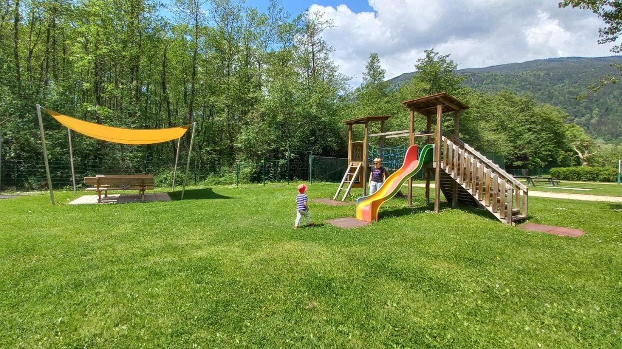Kaspar Haus Kmb Seeblick Appartement Am Ossiacher See Mit Direktem Seezugang, Hallenbad Bodensdorf Esterno foto