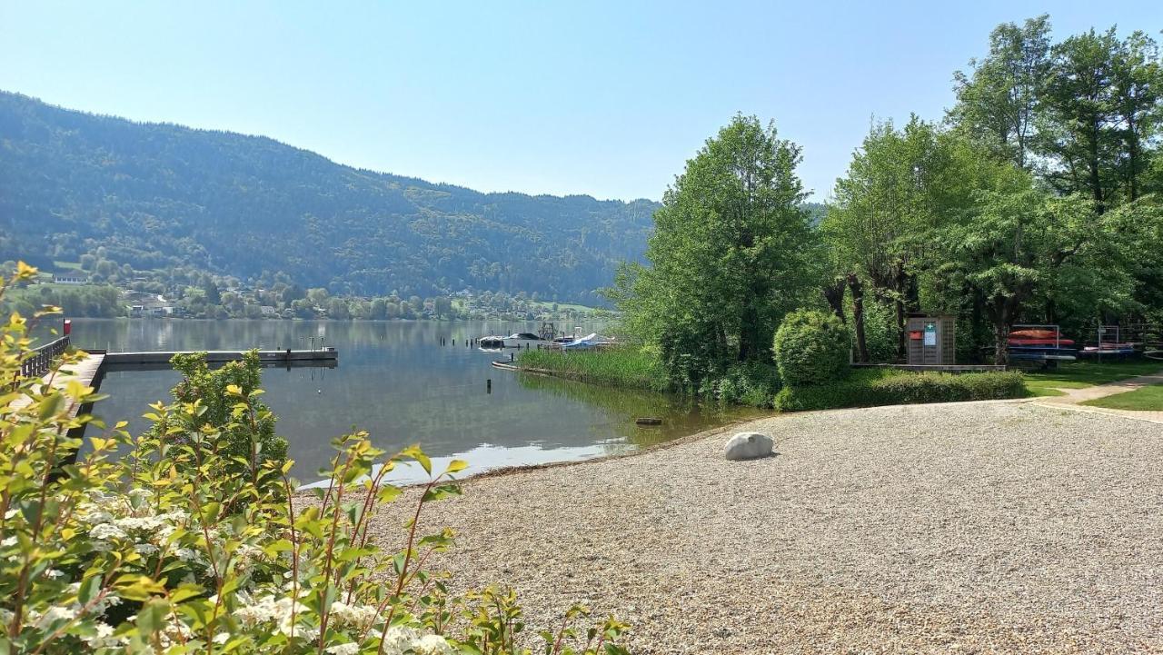 Kaspar Haus Kmb Seeblick Appartement Am Ossiacher See Mit Direktem Seezugang, Hallenbad Bodensdorf Esterno foto